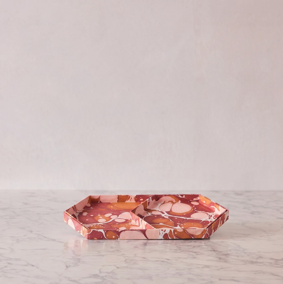 Marbled Hexagonal NestingTray Set, Red