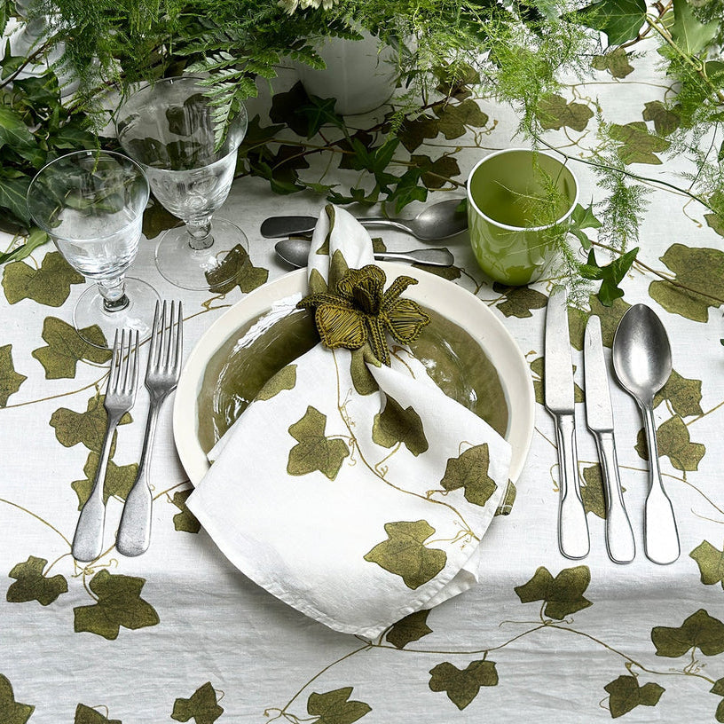 Summerill & Bishop Ivy Herbarium Linen Napkin
