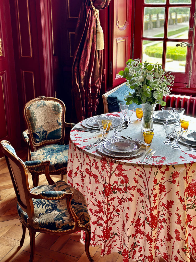 Summerill & Bishop Les Airelles Round Linen Tablecloth