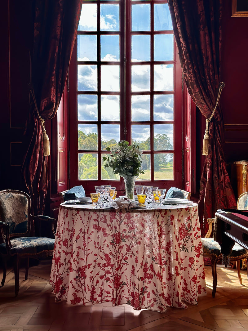 Summerill & Bishop Les Airelles Round Linen Tablecloth