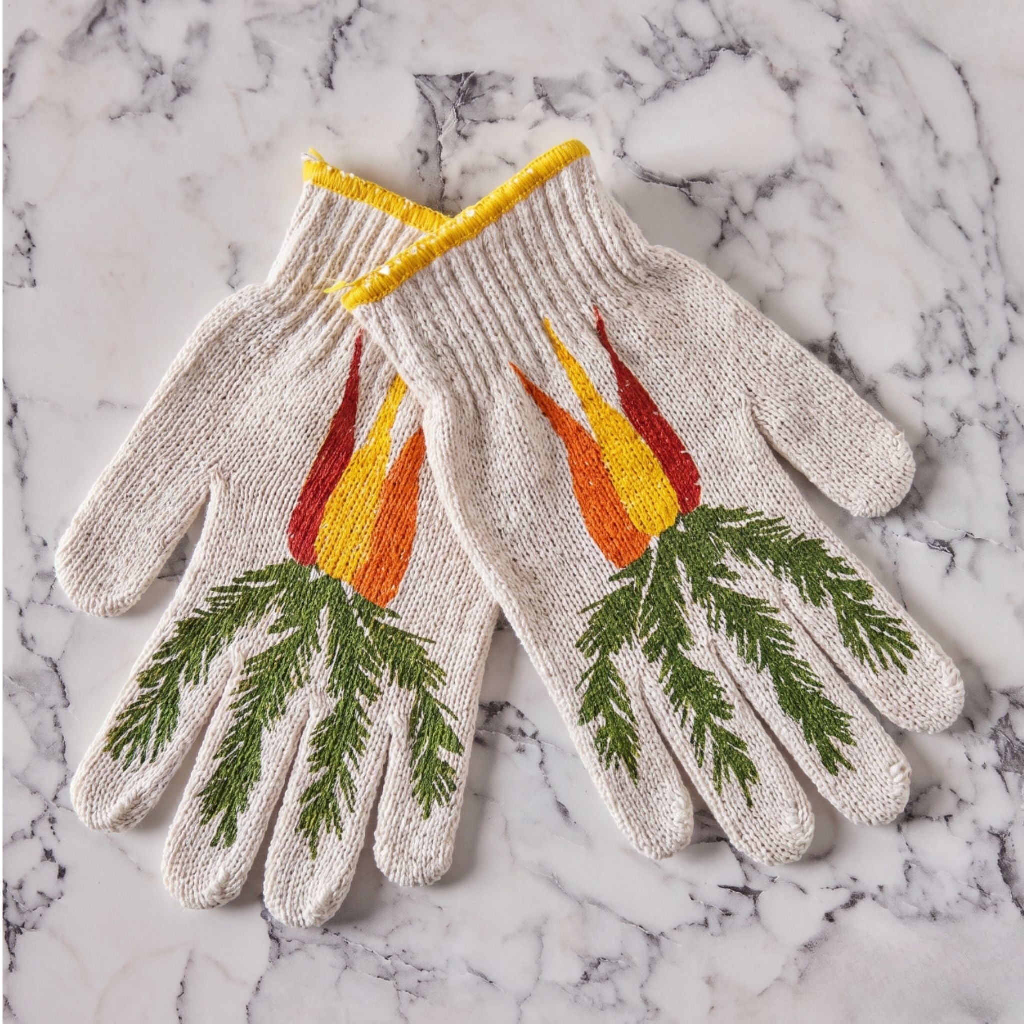 Carrot Gardening Gloves