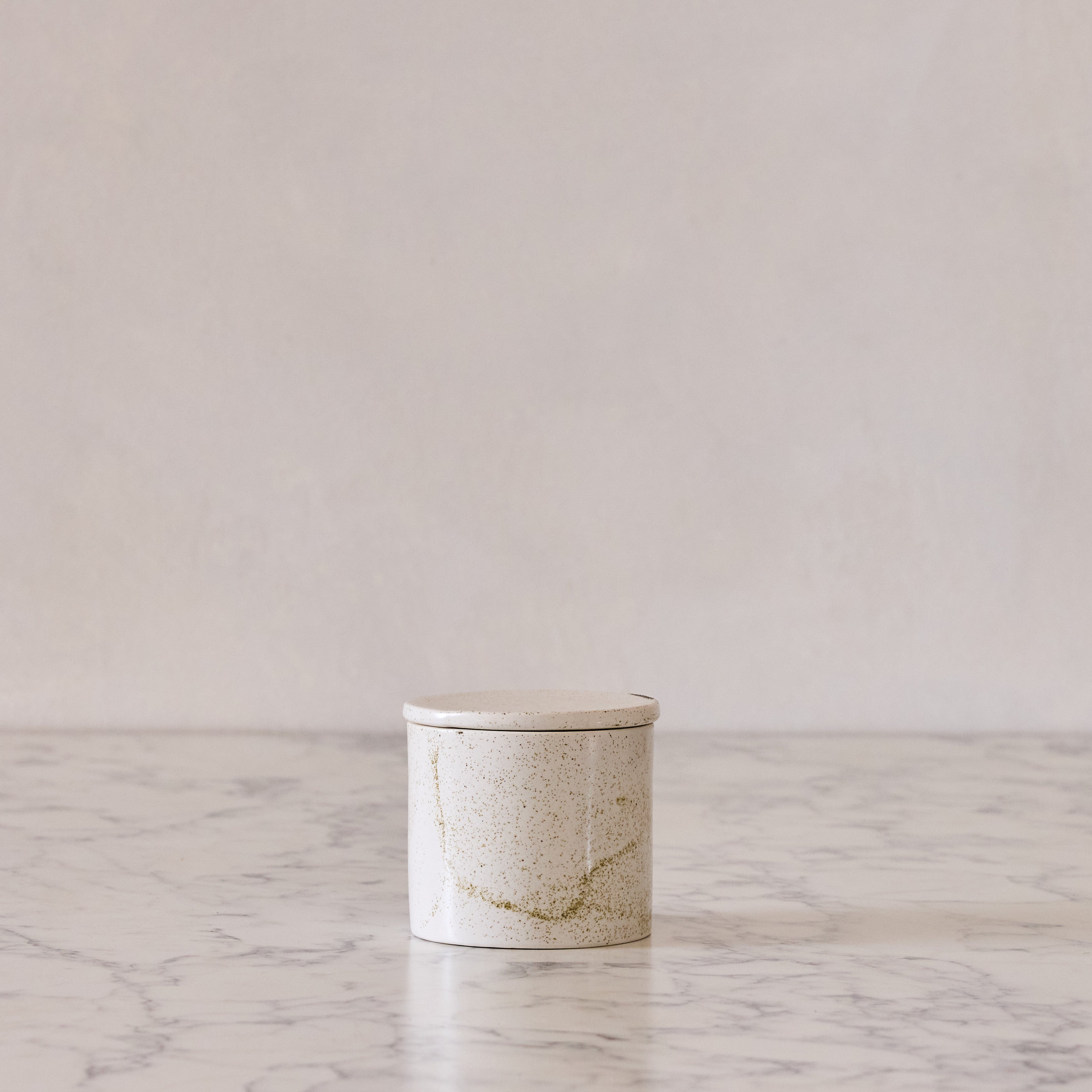 Ceramic Butter Keeper in Toasted Marshmallow