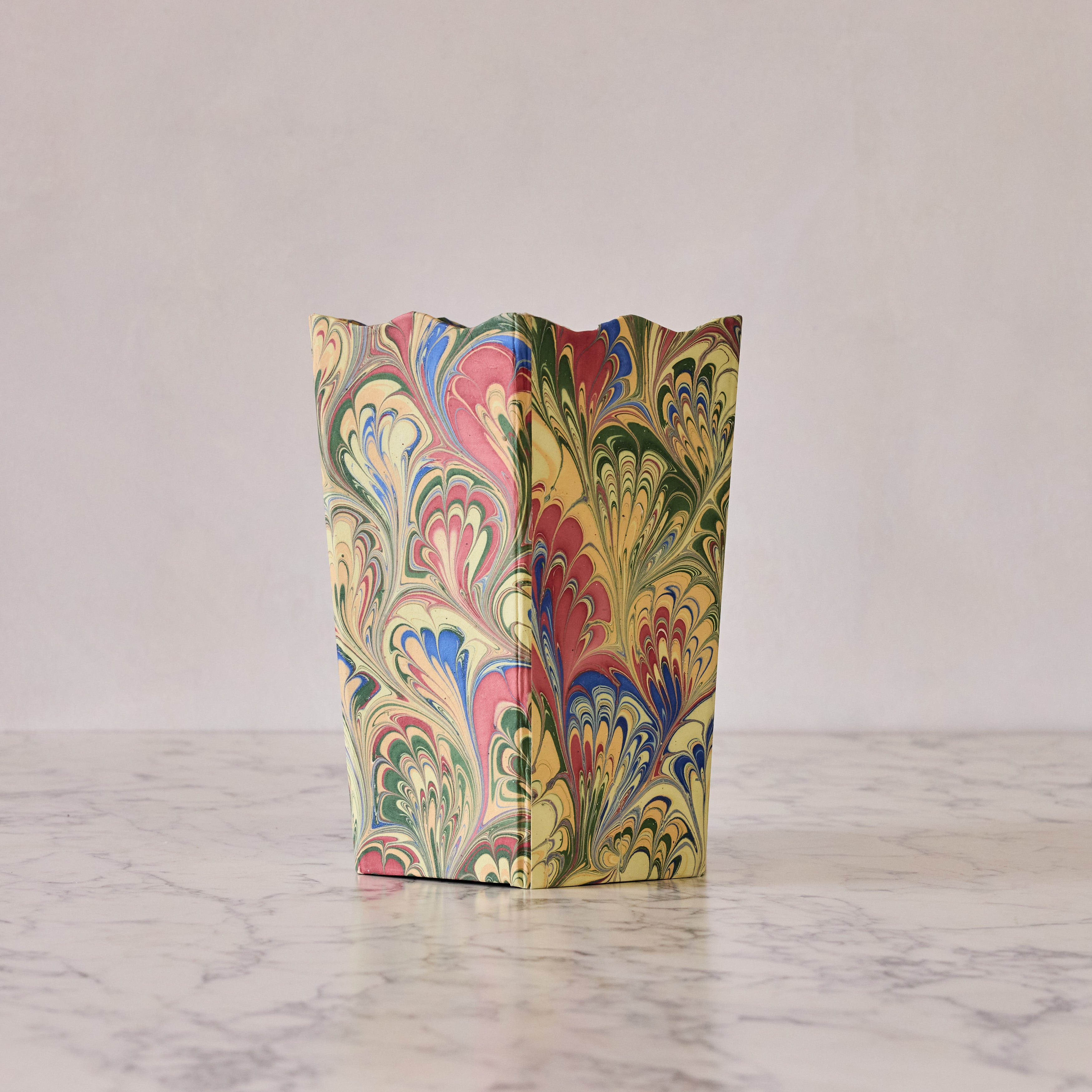 Marbled Scalloped Collapsible Waste Basket, Multicolor