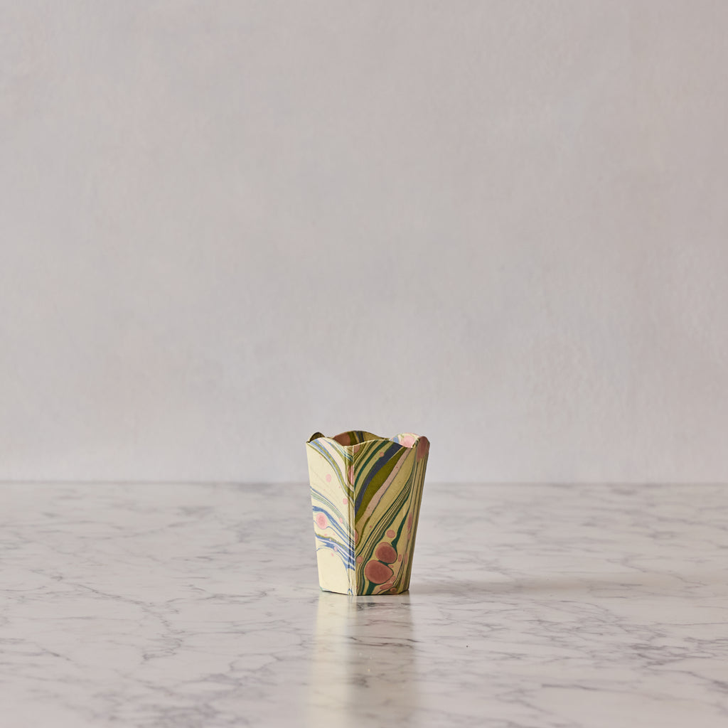 Marbled Scalloped Collapsible Pencil Holder
