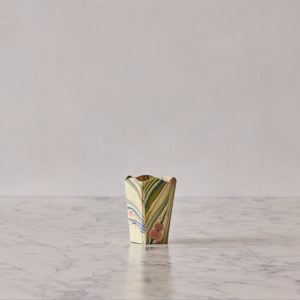 Marbled Scalloped Collapsible Pencil Holder