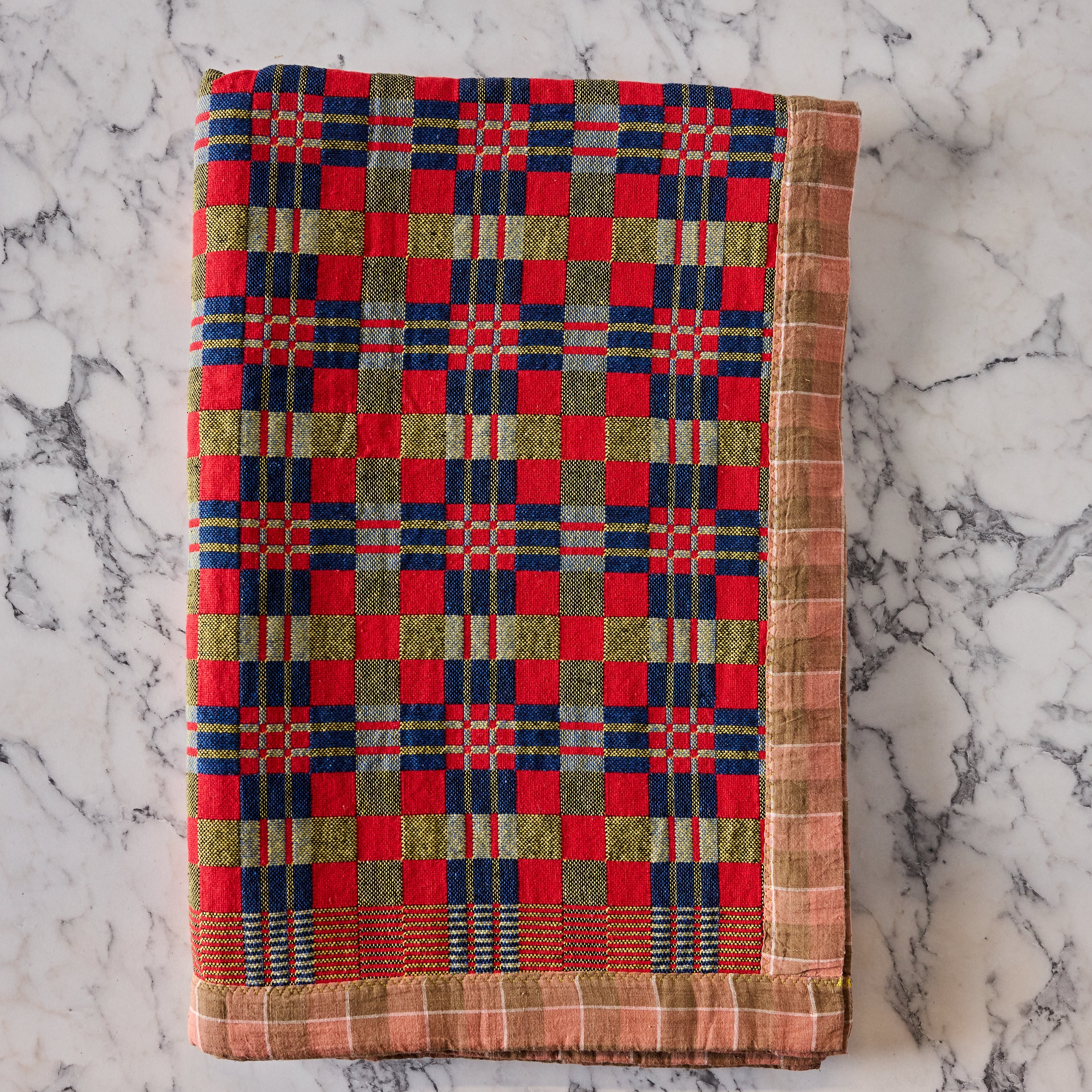 Cotton Jacquard Blanket in Strawberry Sunset Lapis