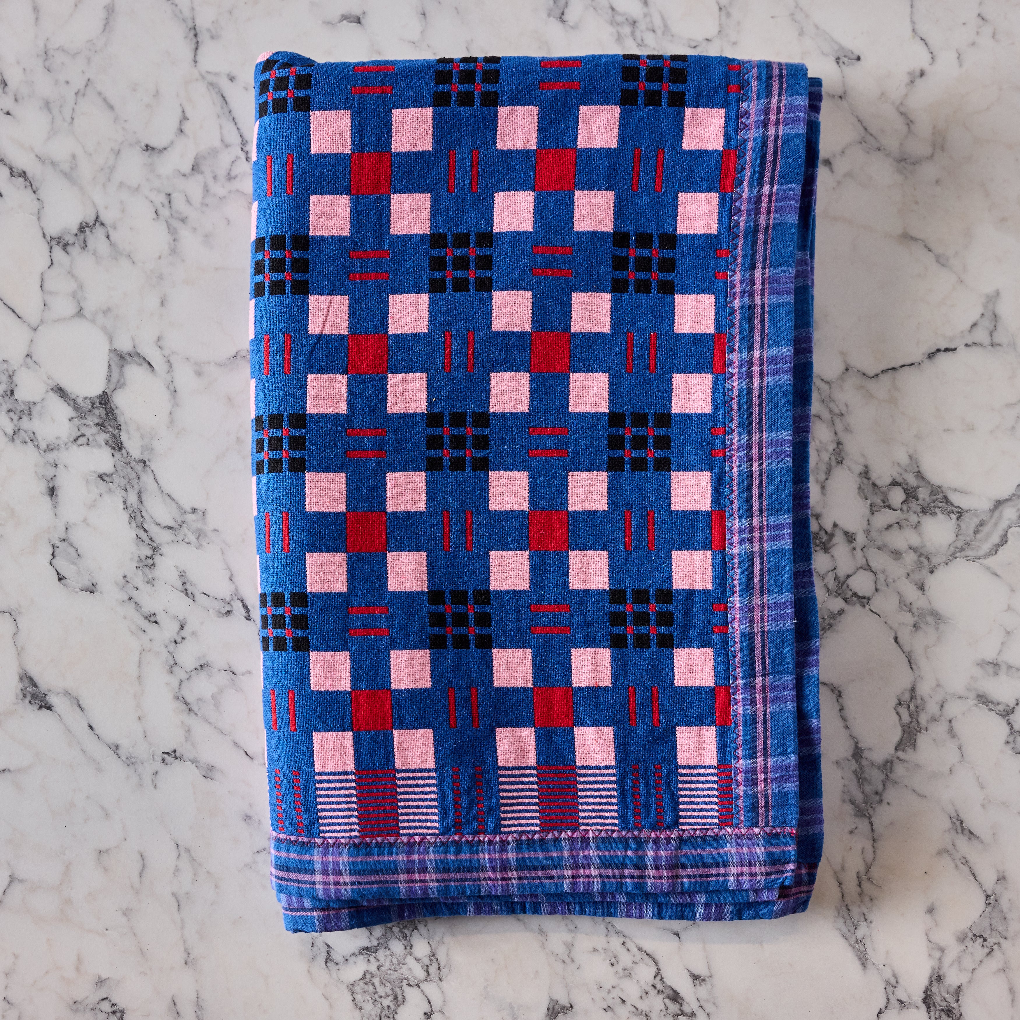 Cotton Jacquard Blanket in Cornflower Rouge Intense
