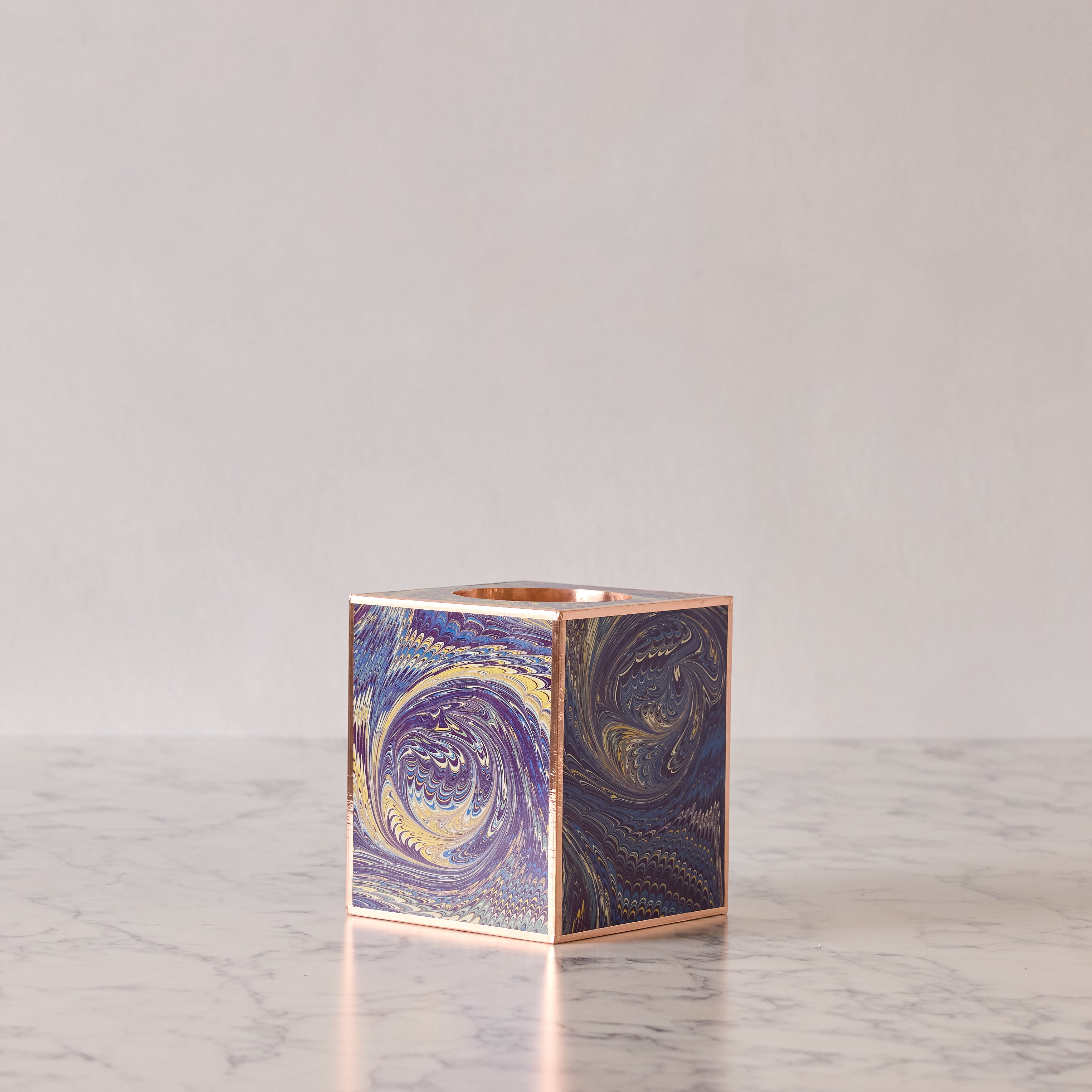 Marbled Tissue Box Cover, Amethyst