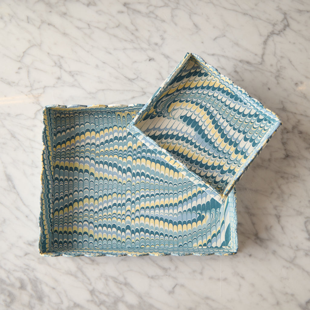Marbled Scalloped Tray Set, Light Blue & Lemon