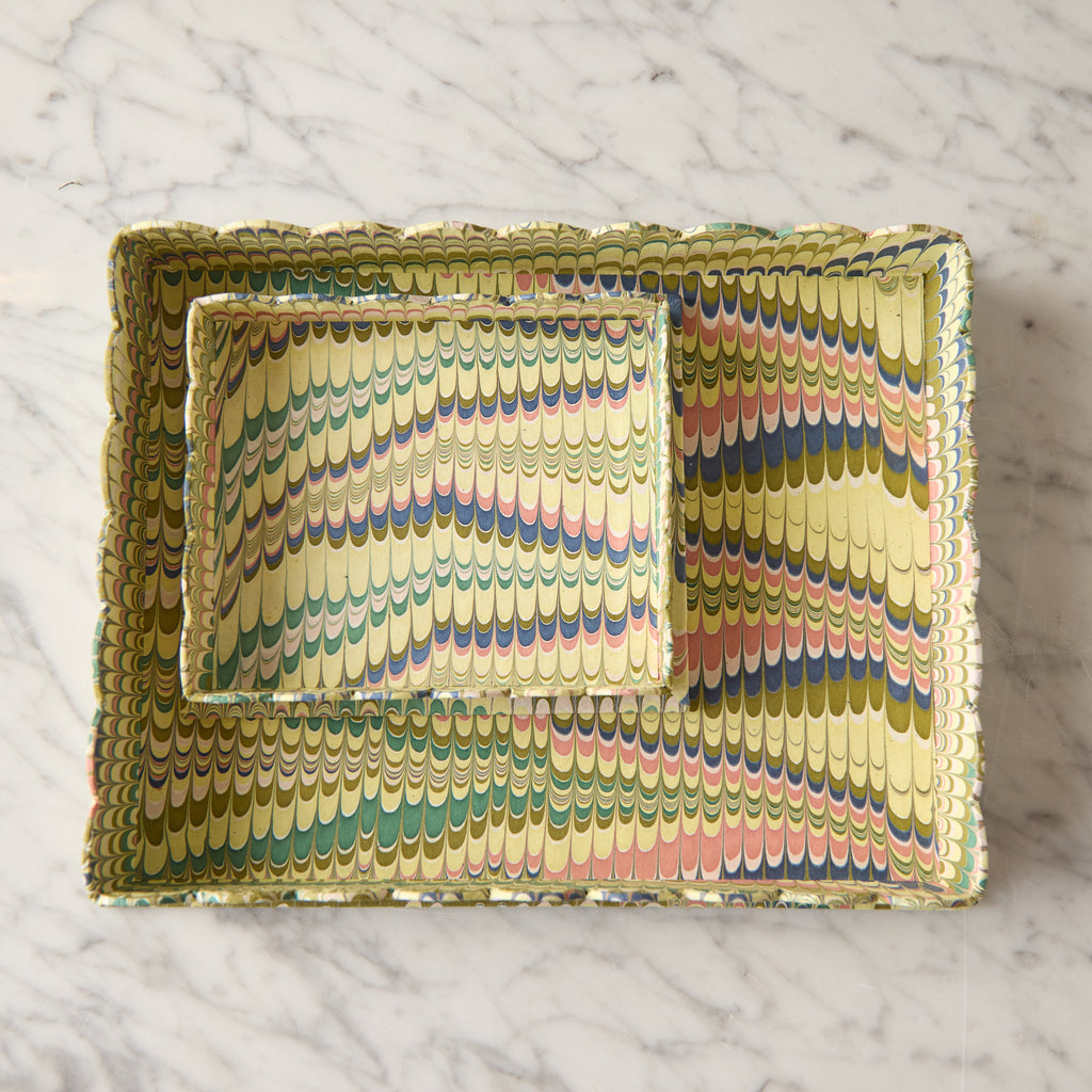 Marbled Scalloped Tray Set, Olive