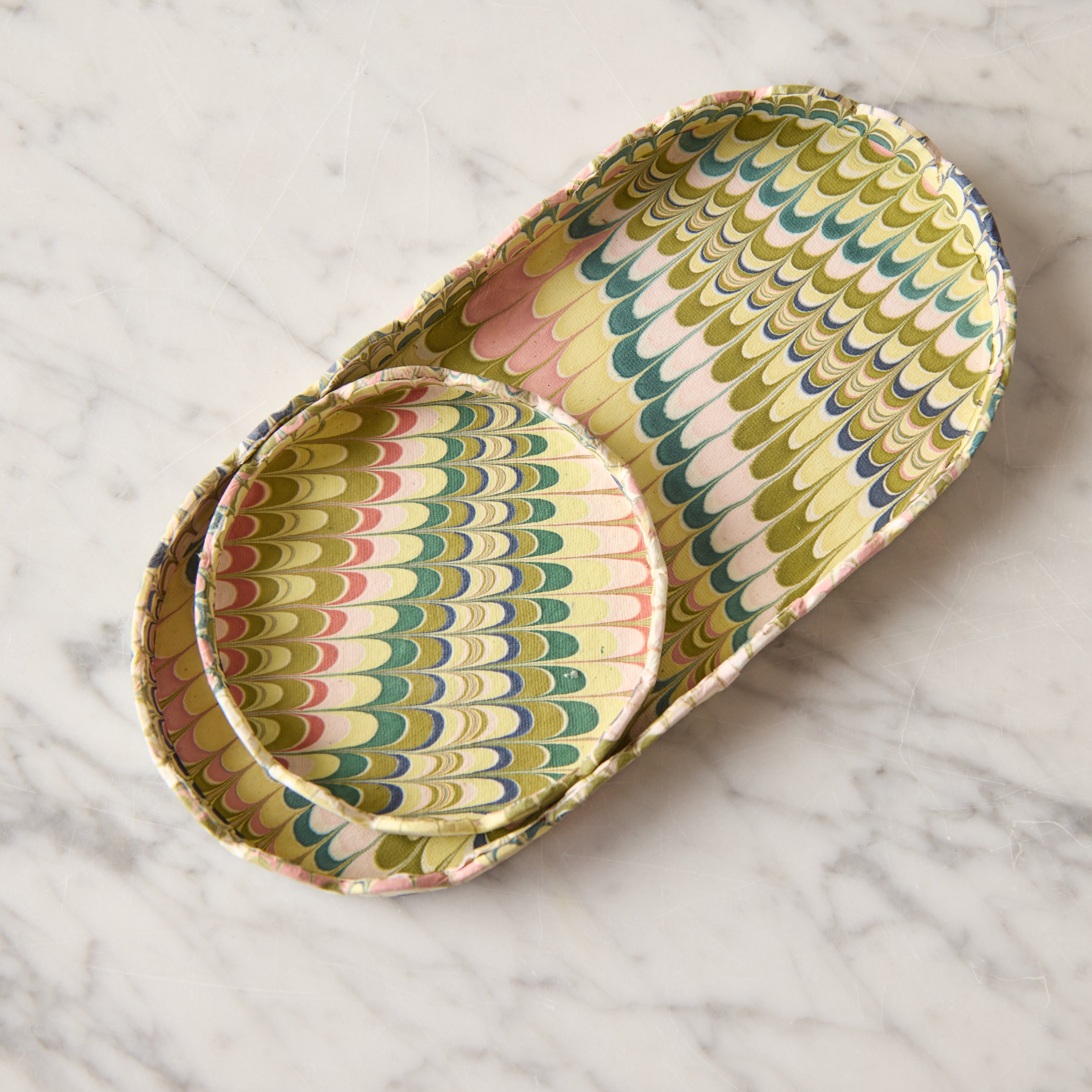Marbled Oval Scalloped Tray Set, Moss