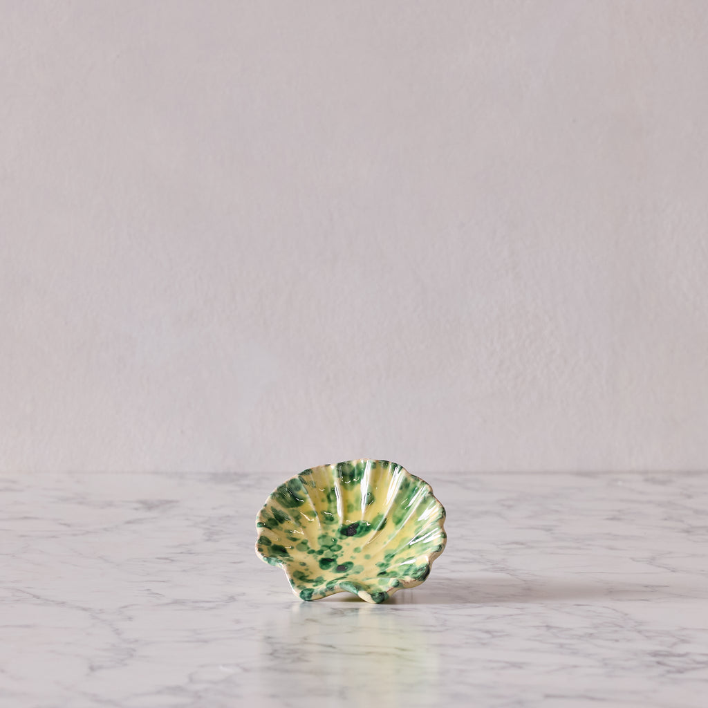 Splatterware Shell Dish, Green on Yellow
