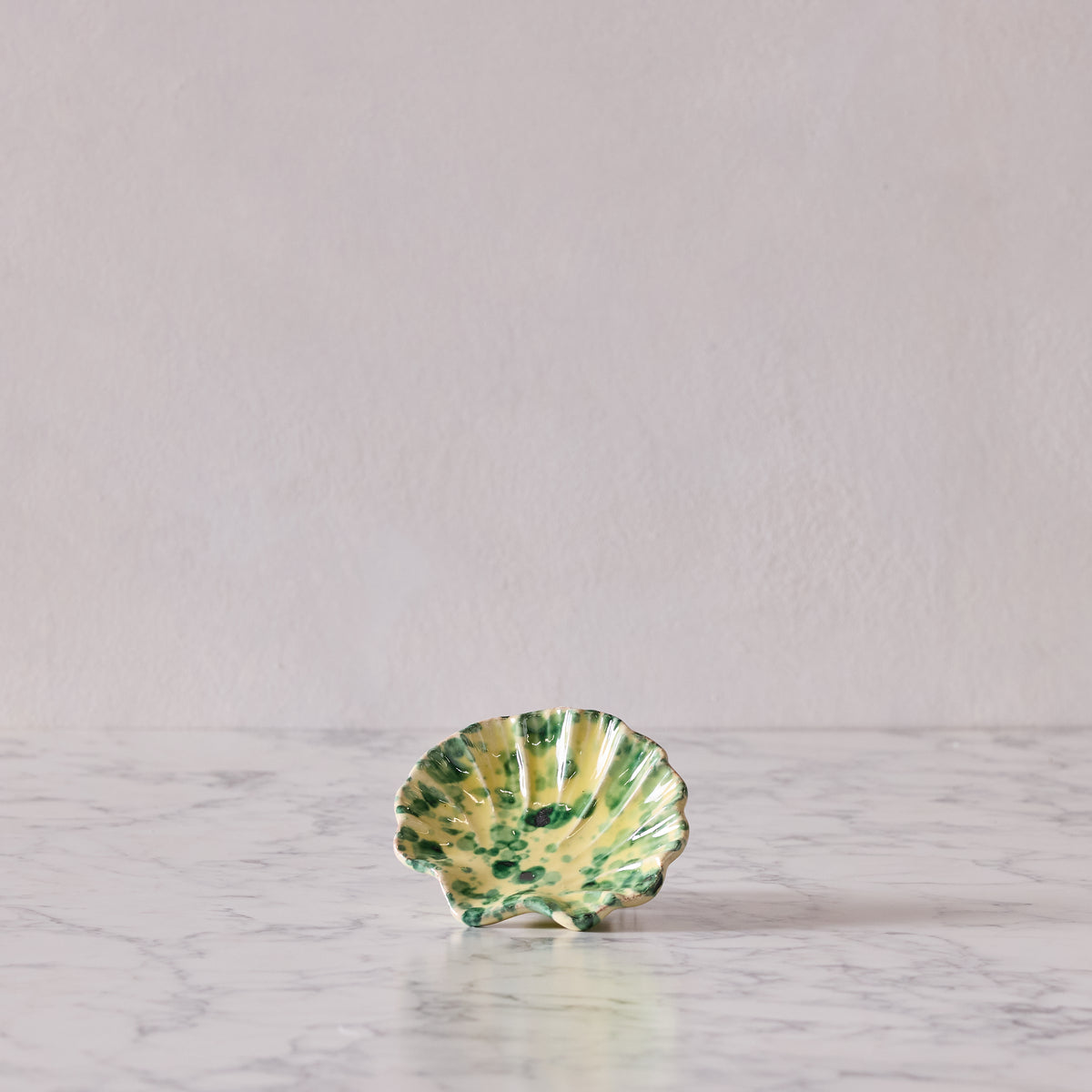 Splatterware Shell Dish, Green on Yellow