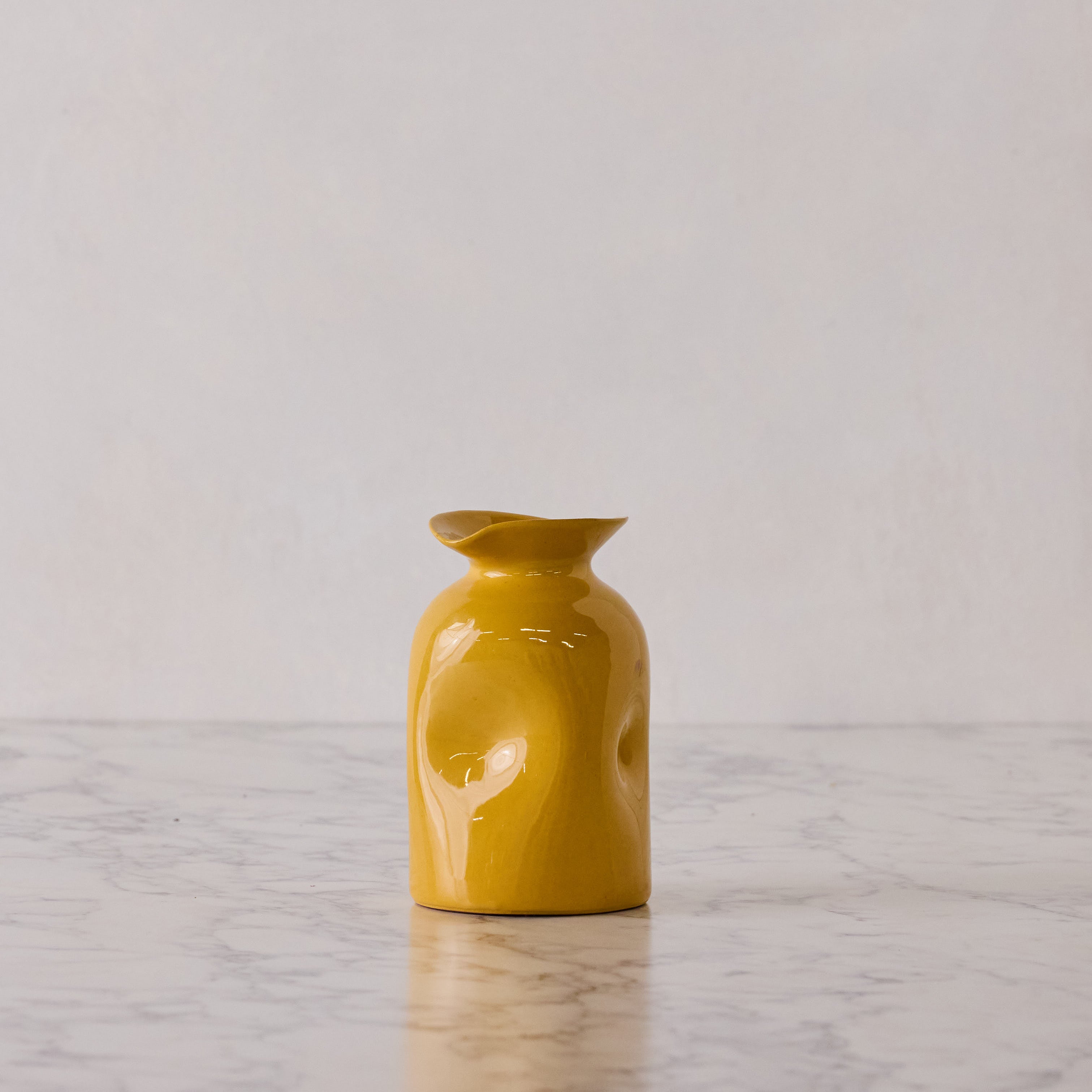 Colombe d'Or Pinchpot Vase, Ochre