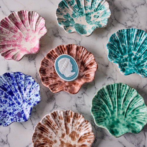 Splatterware Shell Dish, Sea Green on White