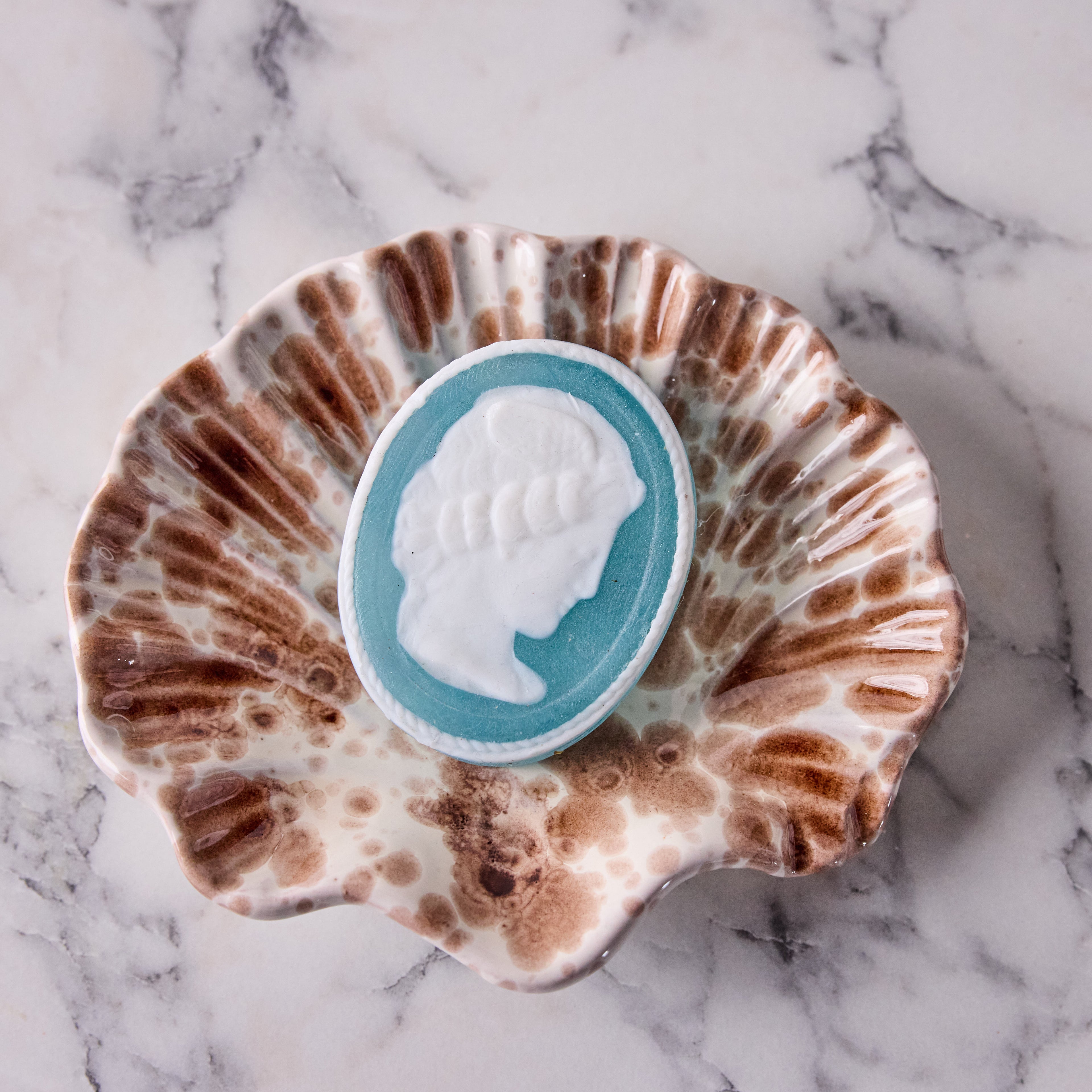 Splatterware Shell Dish, Brown on White