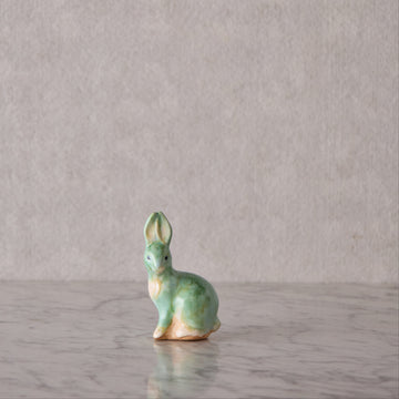 Small Sitting Bunny, Green