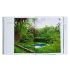 A Moment in Time: Designing a Country Garden By Kathryn Herman