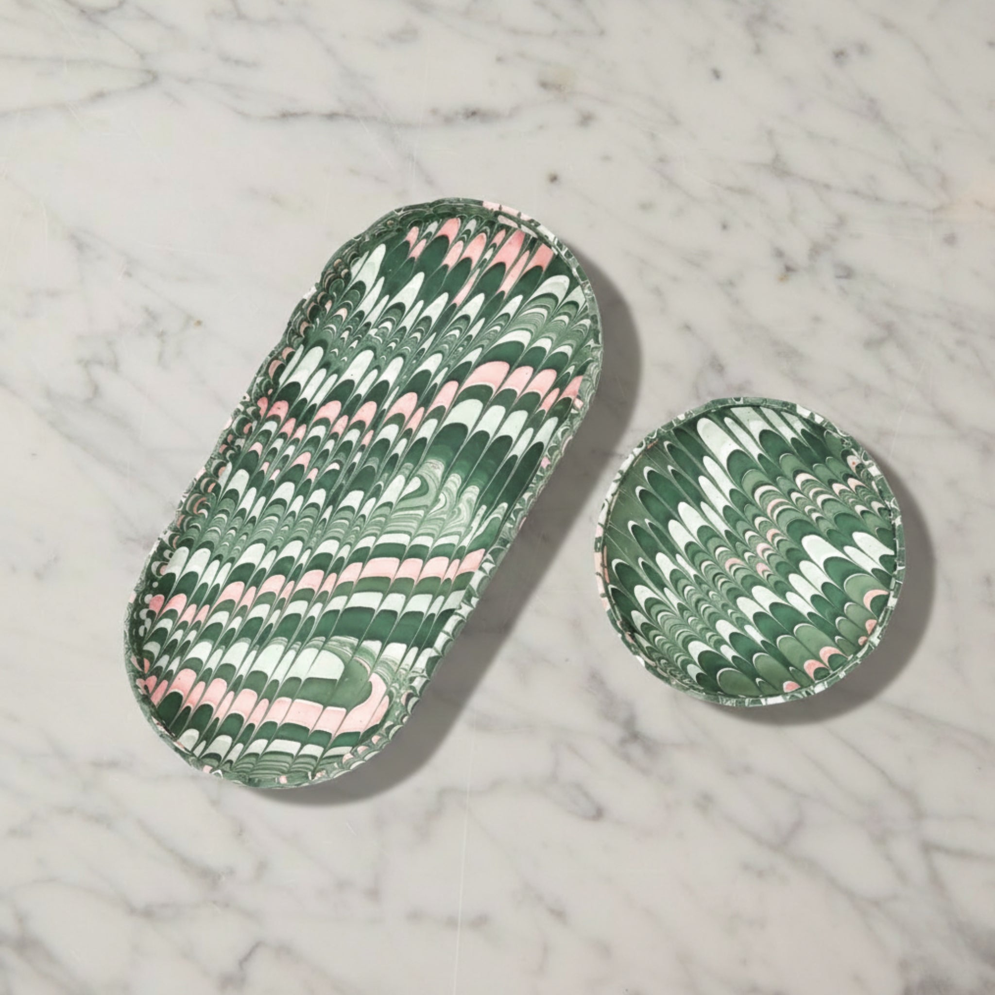 Marbled Oval Scalloped Tray Set, Green & Pink