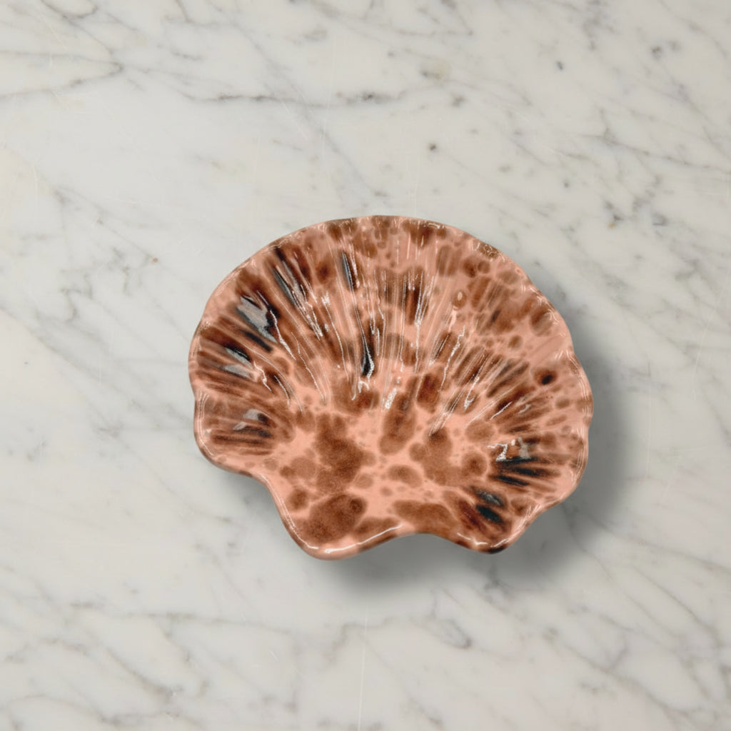 Splatterware Shell Dish, Brown on Pink