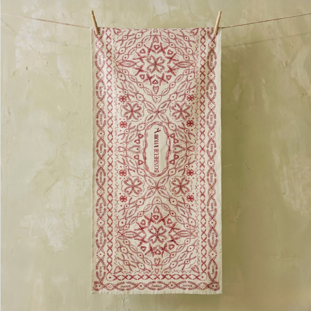 Summerill & Bishop Amour Bonheur Linen Tablecloth