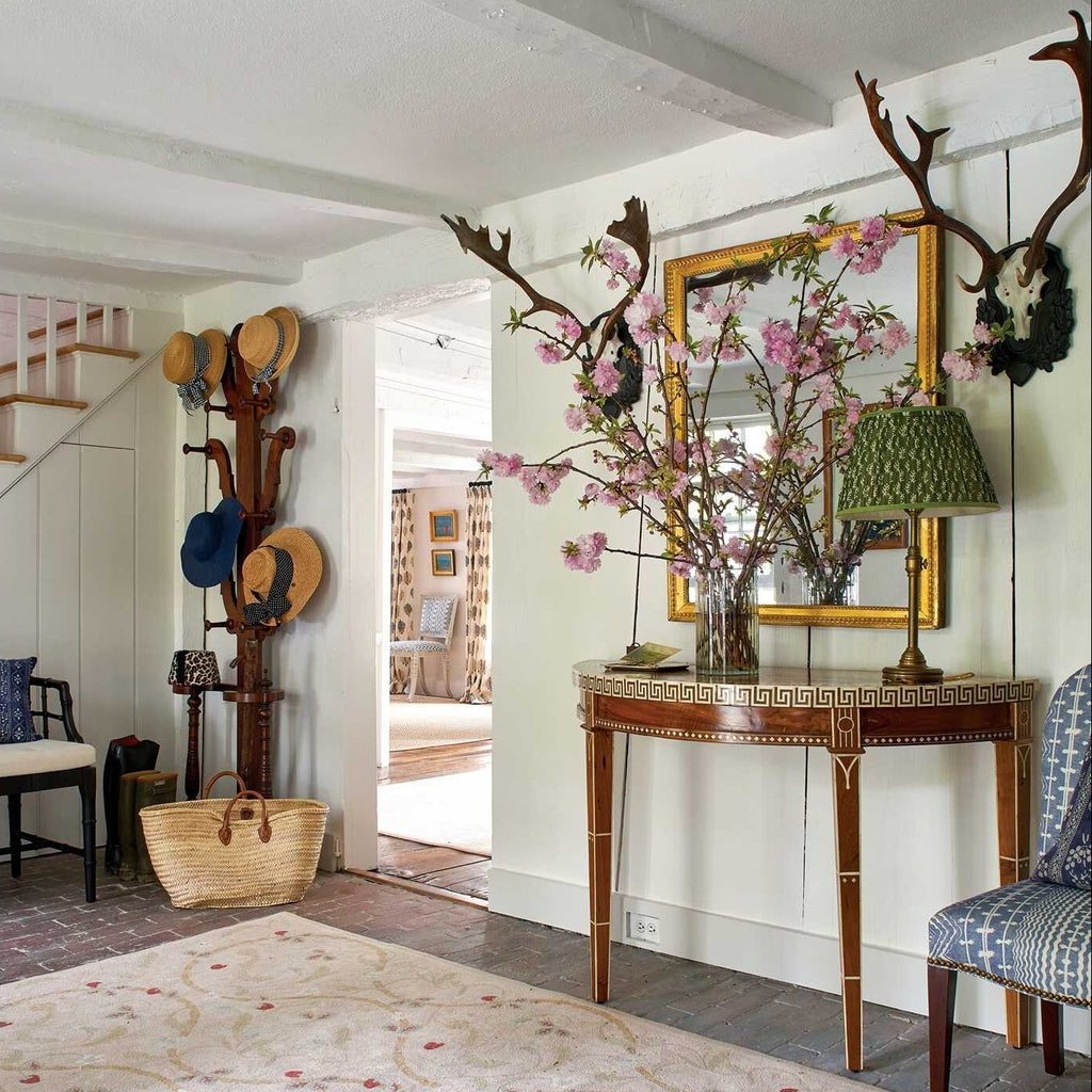 Notes from a Decorator's Life by: Libby Cameron