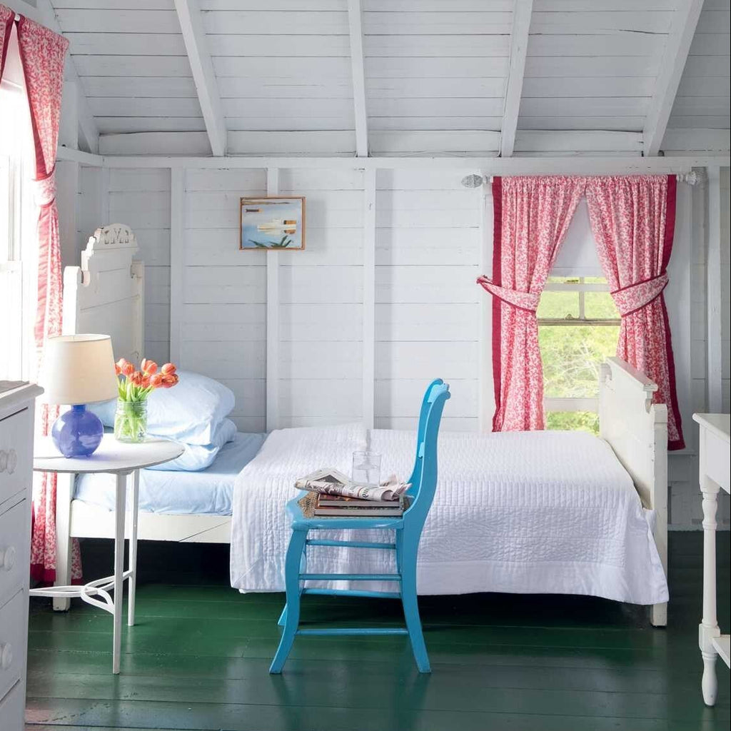 Notes from a Decorator's Life by: Libby Cameron