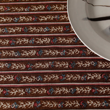 Lisa Fine "Nicobar" Tablecloth, Nutmeg